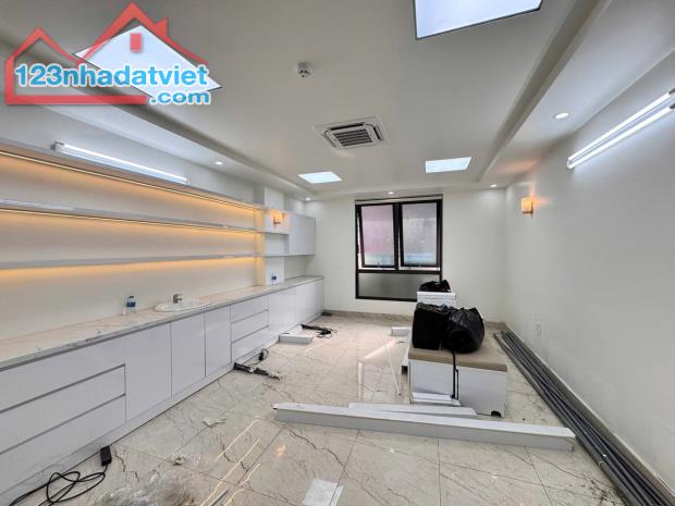 CỰC HIẾM! NHÀ MẶT PHỐ 6 TẦNG THANG MÁY -  ĐỊNH CÔNG THƯƠNG NHỈNH 17 TỈ - 5