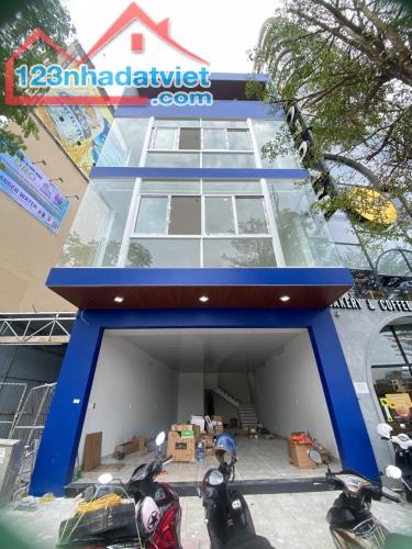 Cần cho thuê nhà nguyên căn 4 tầng MỚI 100% mặt tiền Xô Viết Nghệ Tĩnh chỉ từ 25 triệu