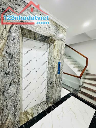 BÁN NHÀ KHU PHÂN LÔ DỊCH VỤ LA KHÊ VẠN PHÚC HÀ ĐÔNG Ô TÔ TRÁNH THANG MÁY VỈA HÈ RỘNG NHÀ Đ - 2