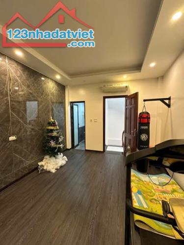 Siêu hiếm nhà xây mới ngõ Hoà  Bình 7 - Minh Khai - Hai Bà Trưng