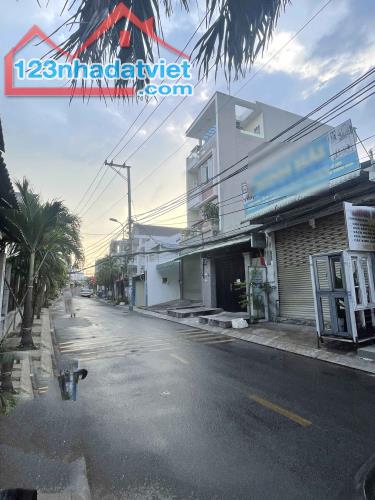 Bán Nhà Mặt Tiền KD Lô Góc 5 Tầng 94m2_5.4*17.5 Cạnh Vạn Phúc City Hiệp Bình Phước Thủ - 1