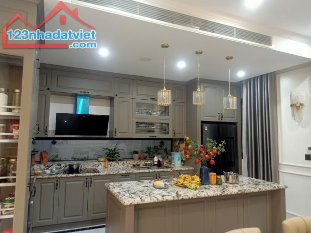 Bán biệt thự An Vượng ViLa KĐT Duong Nội Hà Đông 235m 3 tâng view thoáng vĩnh viễn
