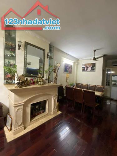 MẶT PHỐ TRÍCH SÀI HỒ TÂY, LÔ GÓC 3 MẶT THOÁNG, 61M2, 5 TẦNG THANG MÁY, MẶT TIỀN 6M- 62 TỶ - 3