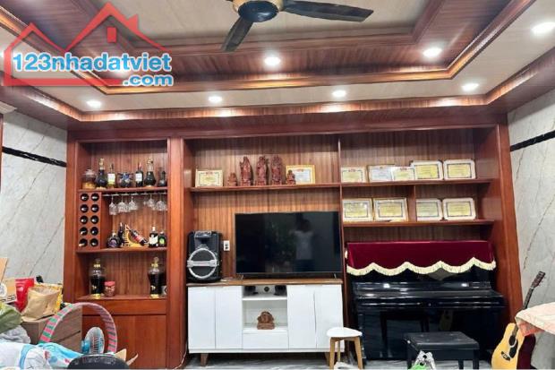 Xưởng+Nhà Mặt Tiền Đường Tân Xuân 2, Giá Tốt, Full Thổ Tân Xuân Hóc Môn - 1