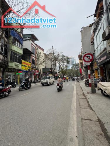 SIÊU PHẨM MẶT PHỐ ĐỘI CẤN  KINH DOANH 2 MẶT THOÁNG VỈA HÈ CỰ HIẾM 30m 14TỶ MT 4m 3Tầng - 1