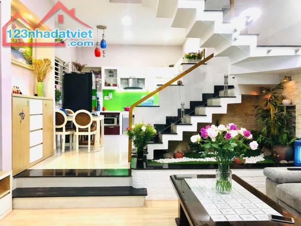 NHÀ LÔ GÓC SIÊU ĐẸP H6M THÔNG, TÂN SƠN NHÌ, TÂN PHÚ, SÁT MT, (4.8x14m). CHỈ 8.2 TỶ TL - 2