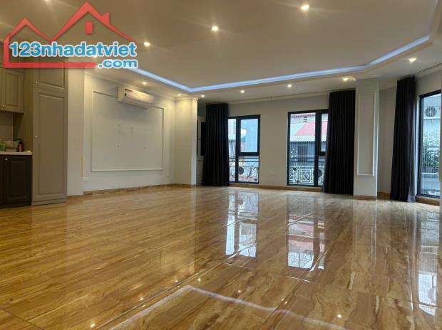 Bán nhà 2 mặt phố Nguyên Hồng-Lô góc 100M2-9.5M mặt tiền-Ôtô tránh-8 tầng thang máy-56 Tỷ - 4