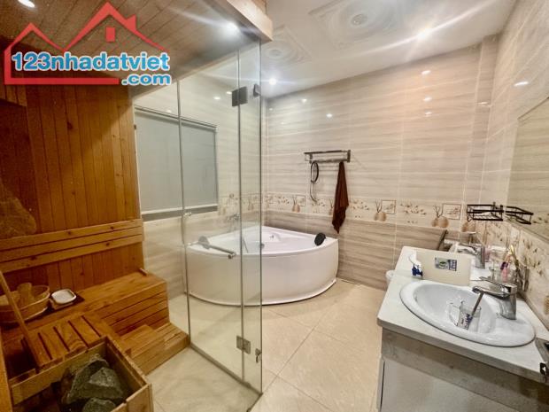 Bán Nhà phúc Đồng 50m2-5 tầng-mt 5.2m-hơn 10 tỷ-LÔ GÓC - NGÕ NÔNG Ô TÔ TRÁNH- FULL NỘI THÂ - 2