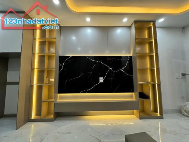 Nhà đẹp Nguyễn Chính Hoàng Mai – 35m2 5 tầng – nhà mới cứng – lô góc nở hậu, nhỉnh 7 tỷ. - 2