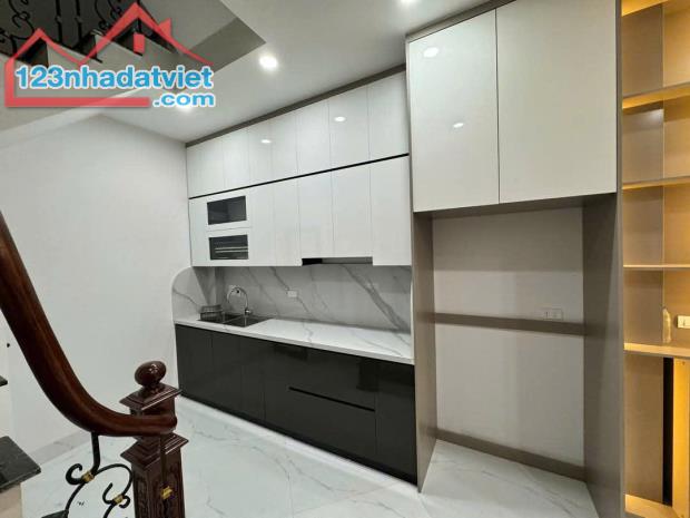 Nhà đẹp Nguyễn Chính Hoàng Mai – 35m2 5 tầng – nhà mới cứng – lô góc nở hậu, nhỉnh 7 tỷ. - 3