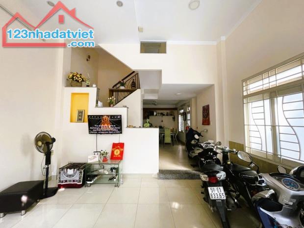 BÁN NHÀ LÊ VĂN SỸ QUẬN PHÚ NHUẬN, 5 TẦNG, 4 PHÒNG NGỦ, DT 60m2 (5x12), HẺM 4m THẲNG TRỤC. - 1