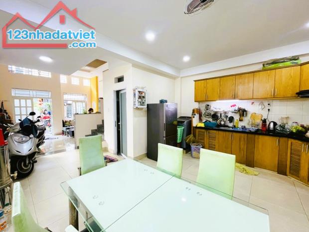 BÁN NHÀ LÊ VĂN SỸ QUẬN PHÚ NHUẬN, 5 TẦNG, 4 PHÒNG NGỦ, DT 60m2 (5x12), HẺM 4m THẲNG TRỤC. - 3