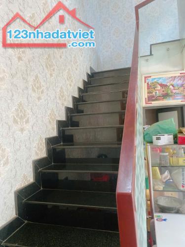 Bán Nhà MT Phan Văn Trị P5 ,8mx9m ,4 lầu Giá Bán 14 tỷ Thương lượng Mạnh . - 2