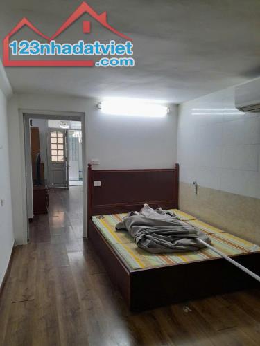 CHO THUÊ NHÀ TẬP THỂ TẦNG 1 PHỐ KIM MÃ, BA ĐÌNH, 60M2, 2 NGỦ FULL NỘI THẤT, NGÕ RỘNG - 1