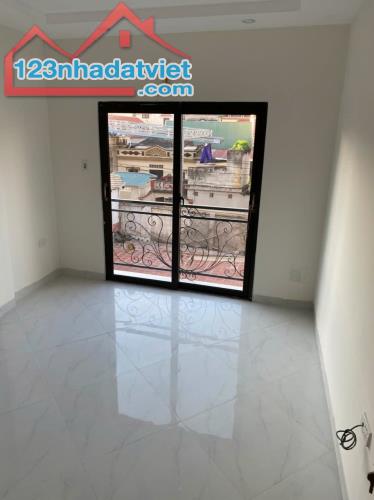 Thanh Khoản Gấp. Tiền Phong Lao Phù. Nhà 3T . DT 33m2. MT 6m. 3.7 Tỷ - 3