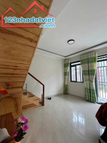 Cần  bán  nhà  đẹp  gần  chợ  số  6 Đường  Nguyên  sieu - 1