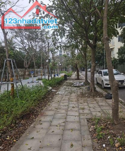 BÁN NHÀ CHÍNH CHỦ - CÓ 2 VỈA HÈ- NO10 - LK 366 KHU CỔNG ĐỒNG, LA KHÊ, HÀ ĐÔNG, HÀ NỘI - 10