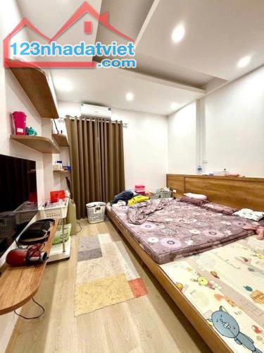 Phân lô ô tô tránh Thái Hà, ngõ thông thoáng KD, vỉa hè Dt 40m2*5T giá 12.5 tỷ - 4