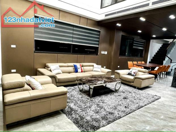 Bán nhà quận Hoàng Mai – Mặt phố – Vỉa hè rộng – Kinh doanh – 55m2 x 6 tầng – SĐCC. - 2