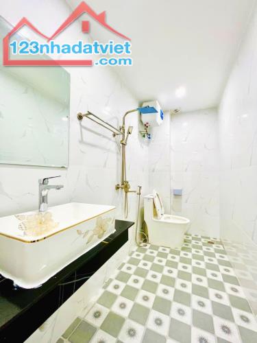 Bán nhà riêng mới xây phố Đại La, Hai Bà Trưng 40m2x5 tầng, đủ đồ, sổ đỏ, 6.2 tỷ - 3