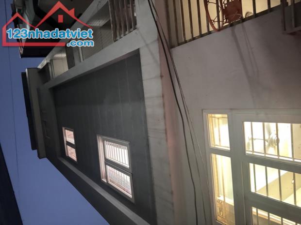 Bán nhà Yên Xá 53 m2, mặt tiền gần 5m, lô góc thoáng, chỉ 9,5 tỷ - 1