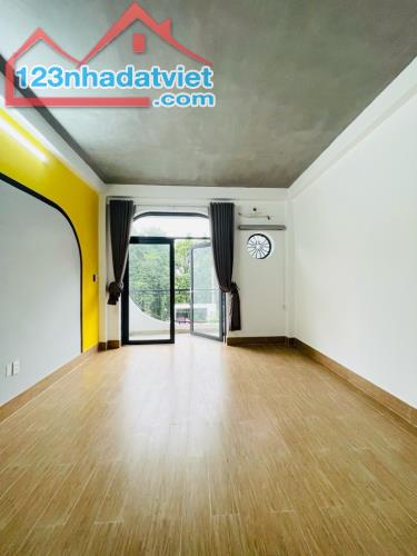 Bán Nhà 4 Tầng MT Bờ Kênh TX40-Phường Thạnh Xuân- Quận 12.LH: 0967398562. - 2
