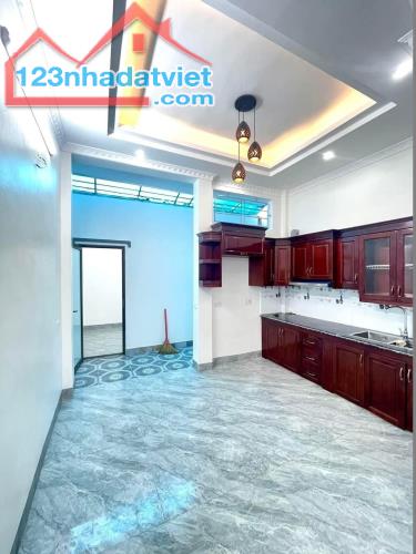 BÁN NHÀ 1.85 TỶ 3 TẦNG 55M2 CÓ PHÒNG NGỦ TẦNG 1 NGÕ ĐIỆN BIÊN - 2
