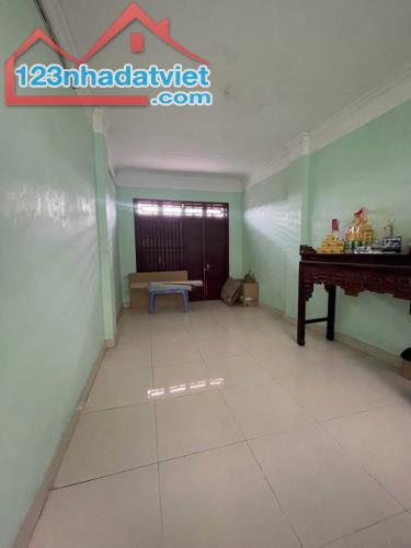 Bán nhà 3 tầng ngõ rộng ngõ phố Nguyễn Chí Thanh - p.Tân Bình - TPHD. - 5