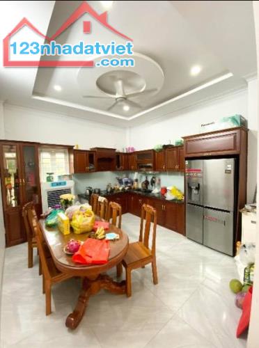 Bán nhà Tân Thới Hiệp 29, Quận 12, 50m², 4 tầng, Đường 6m, giá 5.8 tỷ - 2