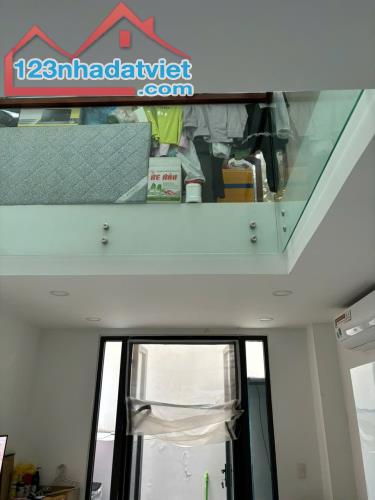 Bán nhà 3 tháng 2, quận 10, 32m2, siêu đẹp, nhỉnh 4 tỷ - 2