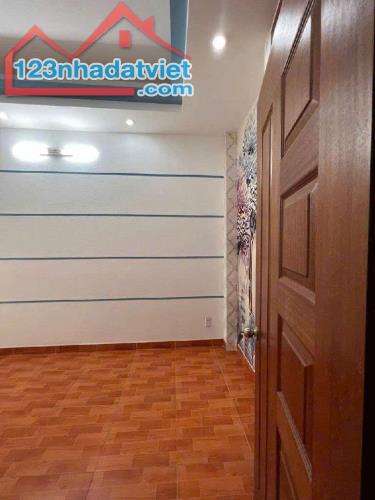 Hiếm - 5 tầng 4pn khép kín - đang cho thuê 14tr/th - hẻm  nhựa xe hơi tránh