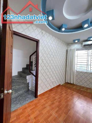 Hiếm - 5 tầng 4pn khép kín - đang cho thuê 14tr/th - hẻm  nhựa xe hơi tránh - 1