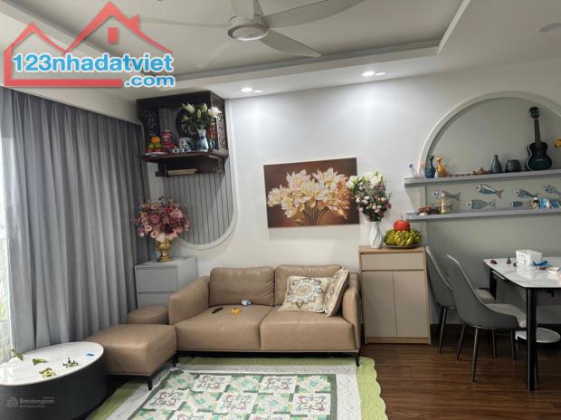 Bán căn hộ 3N Dự án Green Home- Quận Uỷ Long Biên. Hoàn thiện full nội thất cao cấp