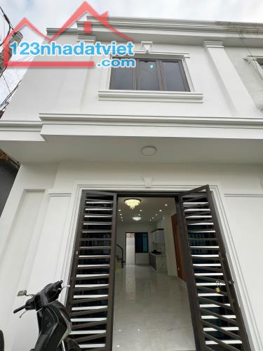 BÁN NHÀ 2 TẦNG BẮC SƠN OTO ĐỖ TẠI CỬA NHÀ NGÀY ĐÊM