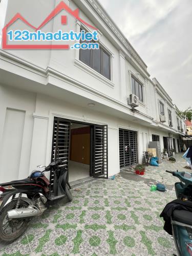 BÁN NHÀ 2 TẦNG BẮC SƠN OTO ĐỖ TẠI CỬA NHÀ NGÀY ĐÊM - 1