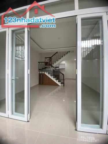 Bán Nhà Hẻm 2,5m, Cách Vòng Xoay Lê Hồng Phong Chỉ 20m, Nhà Mới Hoàn Thiện – Giá 3 tỷ - 1