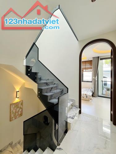 Cần bán gấp nhà Phạm Văn Chiêu P14 Gò Vấp 60m2 chỉ 3tỷ900 LH x785034814 - 3