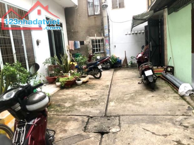 Bán nhà trọ 2 tầng, 4x20, hẻm 6m, đường Chiến Lược, gần BV Bình Tân, nhỉnh 5 tỷ - 1