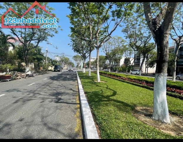 LÔ ĐẤT MẶT TIỀN AN DƯƠNG VƯƠNG - GẦN SUNCOSMO - 400M2 - NGANG:18M - GẦN BIỂN MỸ KHÊ - 36 T - 2