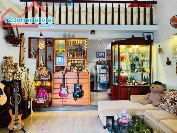 NHỈNH 3 TỶ SỞ HỮU NGAY NHÀ HÒA XUÂN - 2