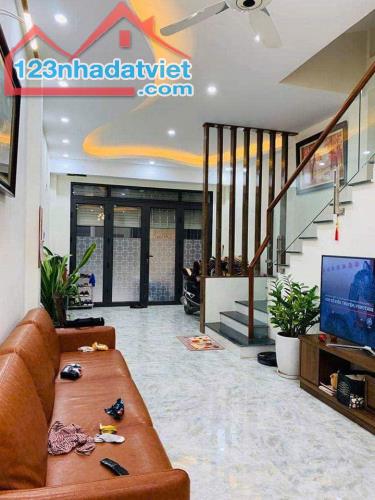 SIÊU HIẾM! LÔ GÓC NGUYỄN TRÃI - THANH XUÂN 48Mx4T NGÕ RỘNG - HÀNG XÓM ROYALCITY