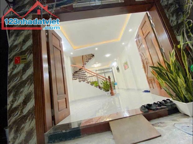 HIẾM NHÀ BÁN ĐẠI LA, GẦN PHỐ, Ở LUÔN, NGÕ THOÁNG, 40M2 GIÁ CHỈ 7,5 TỶ