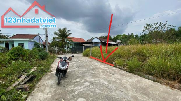 💥 220M2 ĐẤT THỔ CƯ GẦN SACOMBANK PHÚ LÂM CHỈ 990 TRIỆU