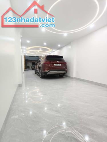 Nhà Đẹp Kinh Doanh, Ô Tô Trong Nhà Tam Trinh, Hoàng Mai 61m, 6 tầng, mt 3.7m, giá 19,5 tỷ. - 1