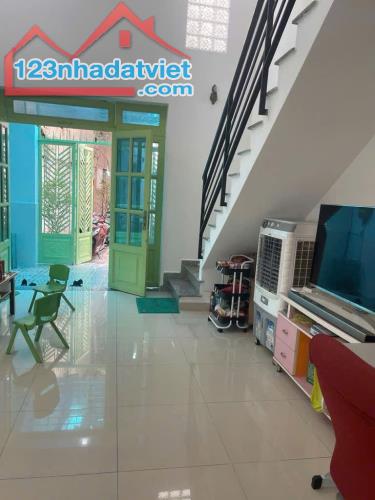 70M2 LÂM THỊ HỐ TÂN CHÁNH HIỆP QUẬN 12 3PN HƠN 3 TỶ - 2