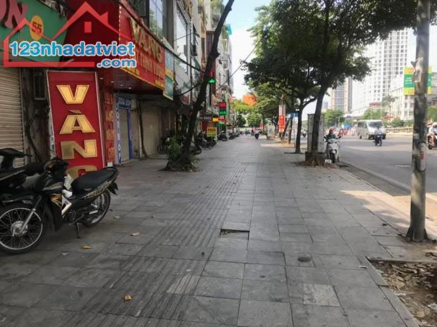 MẶT ĐƯỜNG NGUYỄN TRÃI THANH XUÂN, VỊ TRÍ ĐẸP VỈA HÈ 8 TẦNG KINH DOANH, DT 121M2 GIÁ 43 TỶ