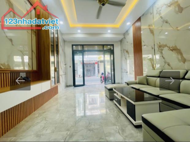BÁN GẤP - NHÀ 3 TẦNG SIÊU ĐẸP, VỊ TRÍ VÀNG THUẬN AN, BÌNH DƯƠNG – GIÁ CHỈ HƠN 3 TỶ
