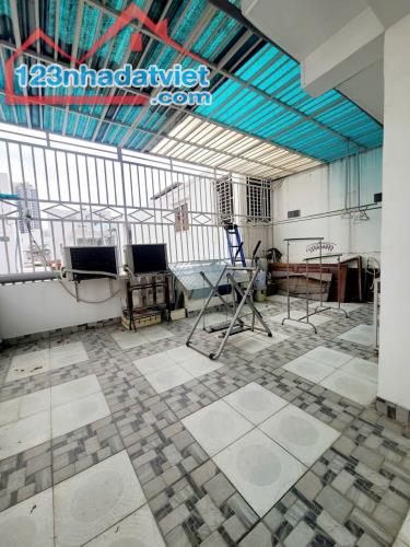 Bán nhà quận 10, đường Tô Hiến Thành, 90m2, 4 tầng, hẻm xe hơi, 11.5 tỷ