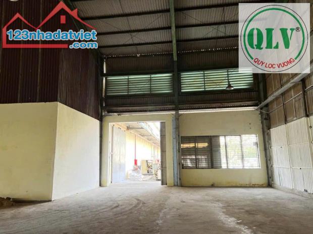 Cho thuê nhà xưởng 1.650m2 ở KCN Việt Hương, Thuận An, Bình Dương - 1