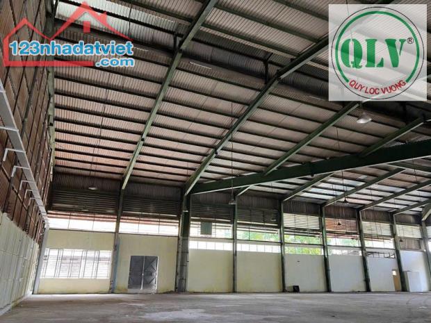 Cho thuê nhà xưởng 1.650m2 ở KCN Việt Hương, Thuận An, Bình Dương - 2